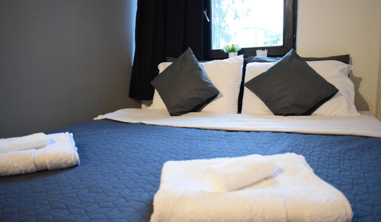 סקופיה M - Square Private Rooms מראה חיצוני תמונה