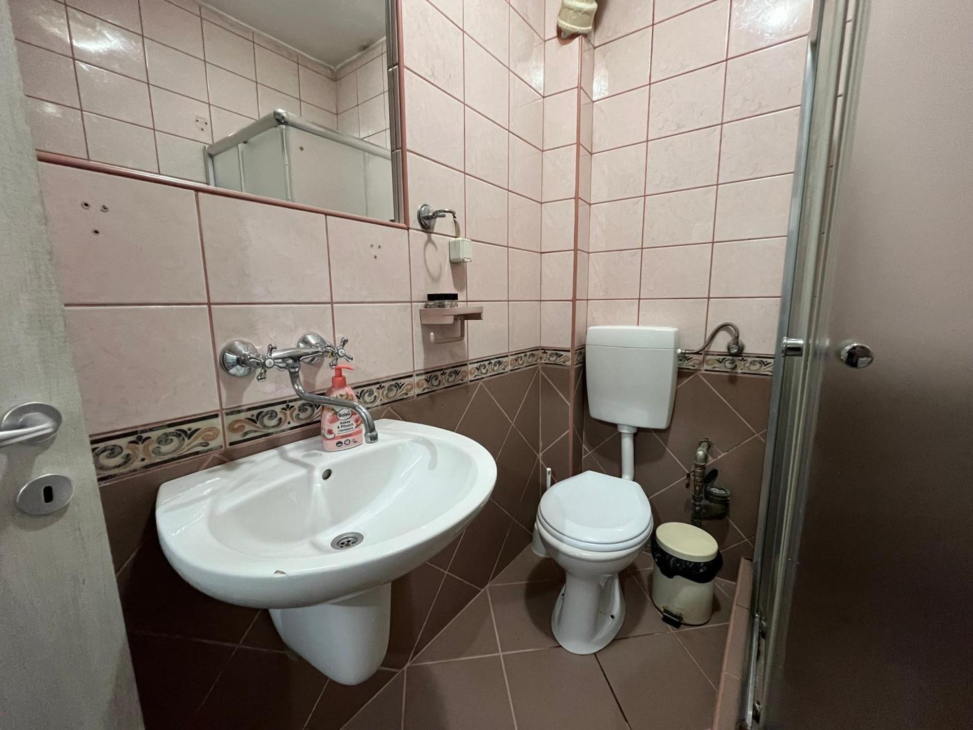 סקופיה M - Square Private Rooms חדר תמונה
