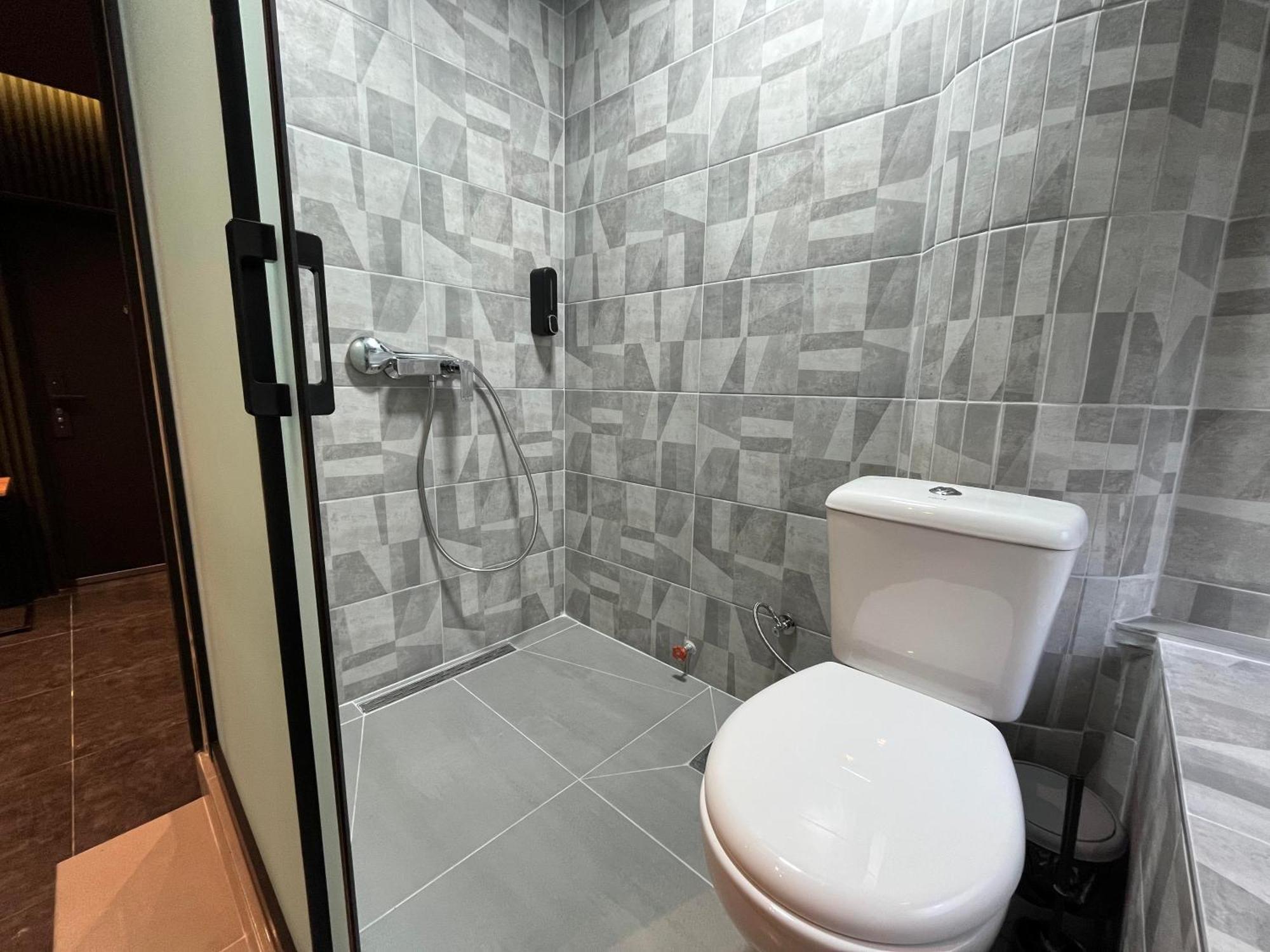 סקופיה M - Square Private Rooms חדר תמונה